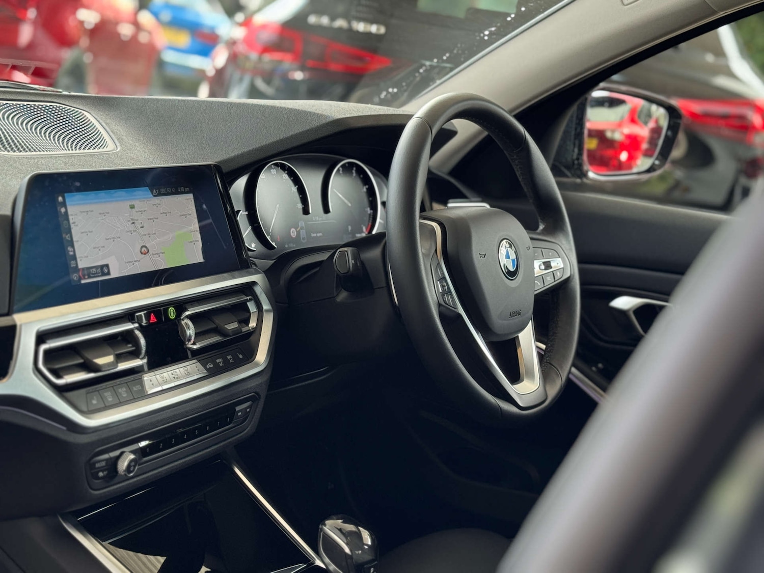 Used BMW 3 Series 2019 for sale - 76600580: Photo 2