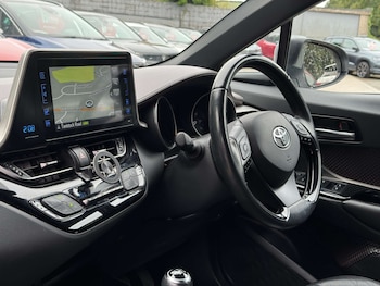 Used Toyota C-HR 2019 for sale - 78903954: Photo