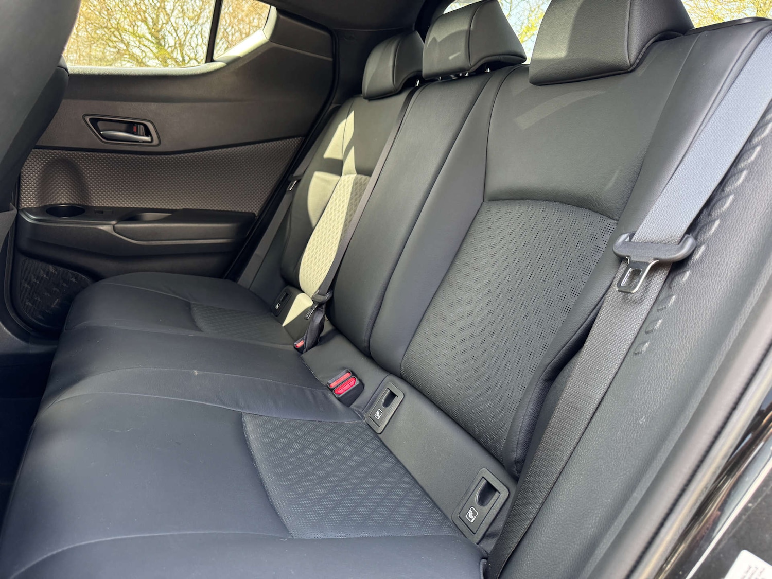 Used Toyota C-HR 2023 for sale - 78198773: Photo 14