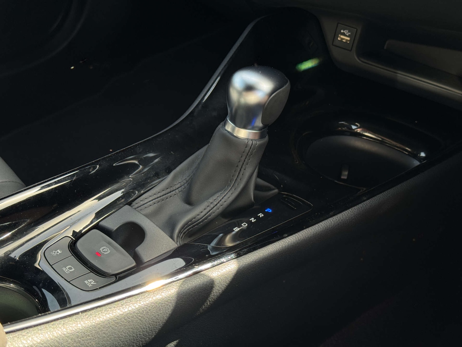 Used Toyota C-HR 2023 for sale - 78198773: Photo 9