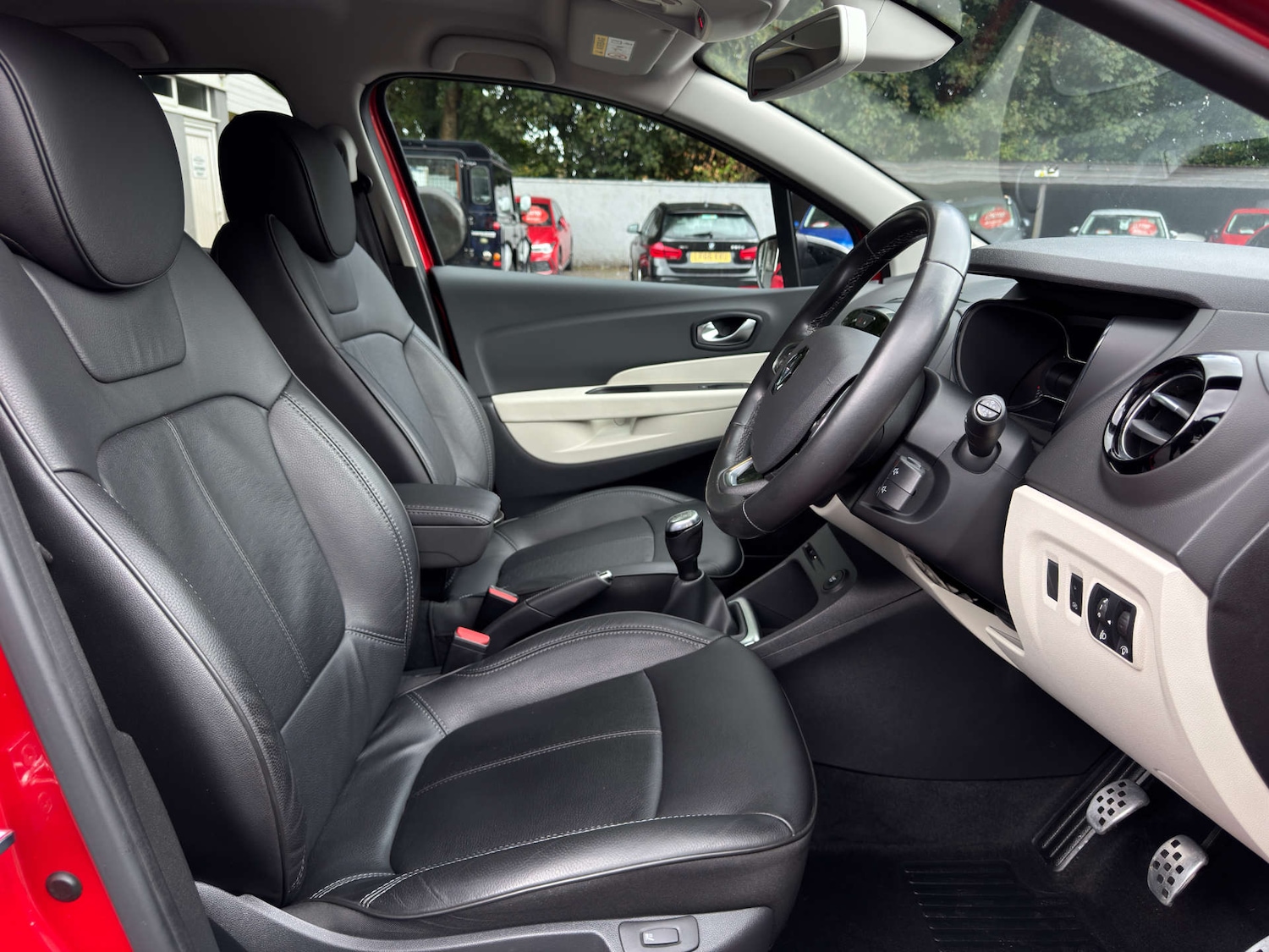 Used Renault Captur 2018 for sale - 76600584: Photo 16