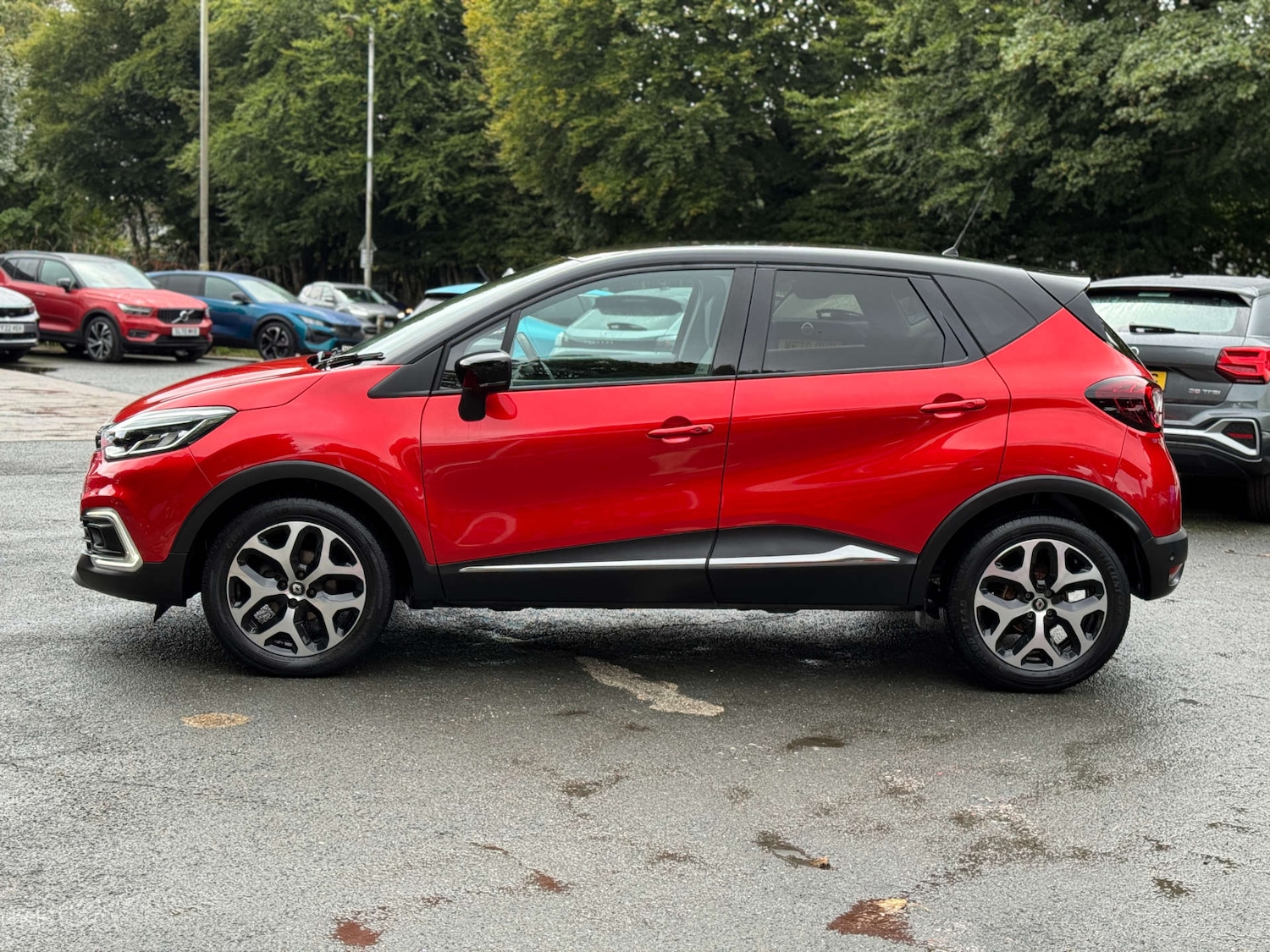 Used Renault Captur 2018 for sale - 76600584: Photo 4