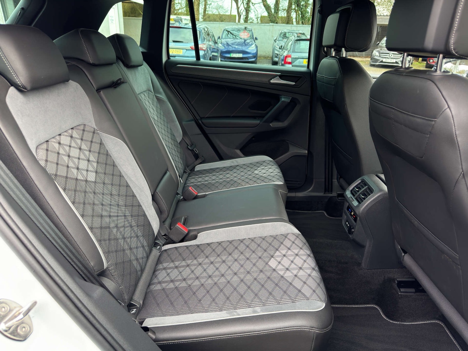 Used Volkswagen Tiguan 2023 for sale - 77693746: Photo 15