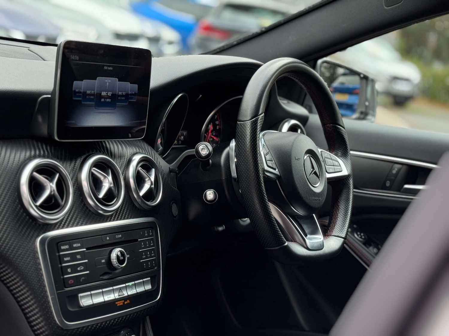 Used Mercedes-Benz A-Class 2018 for sale - 76429348: Photo 2