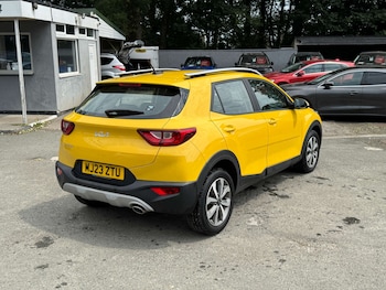 Used Kia Stonic 2023 for sale - 79216742: Photo