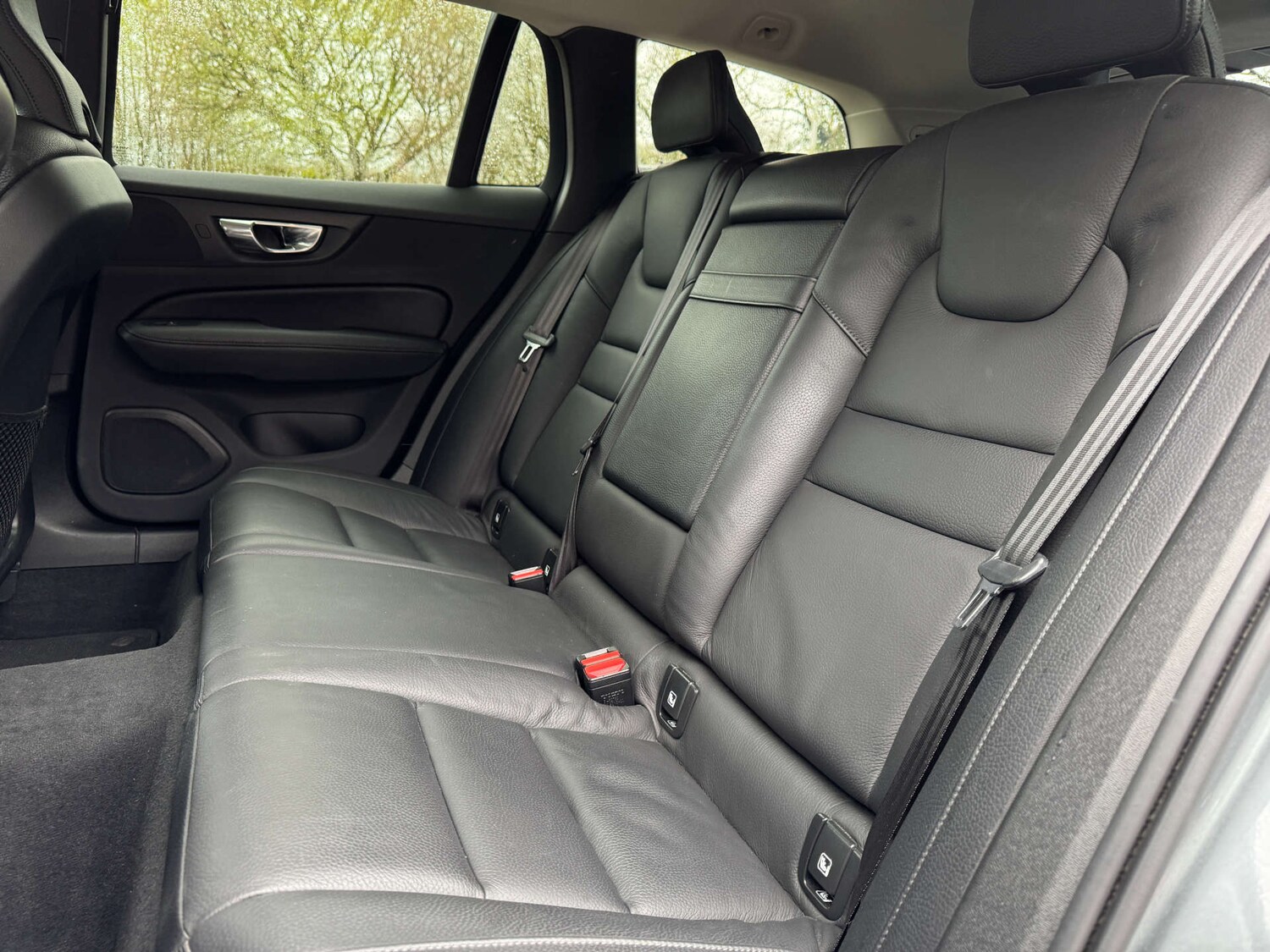 Used Volvo V60 2019 for sale - 78198778: Photo 13