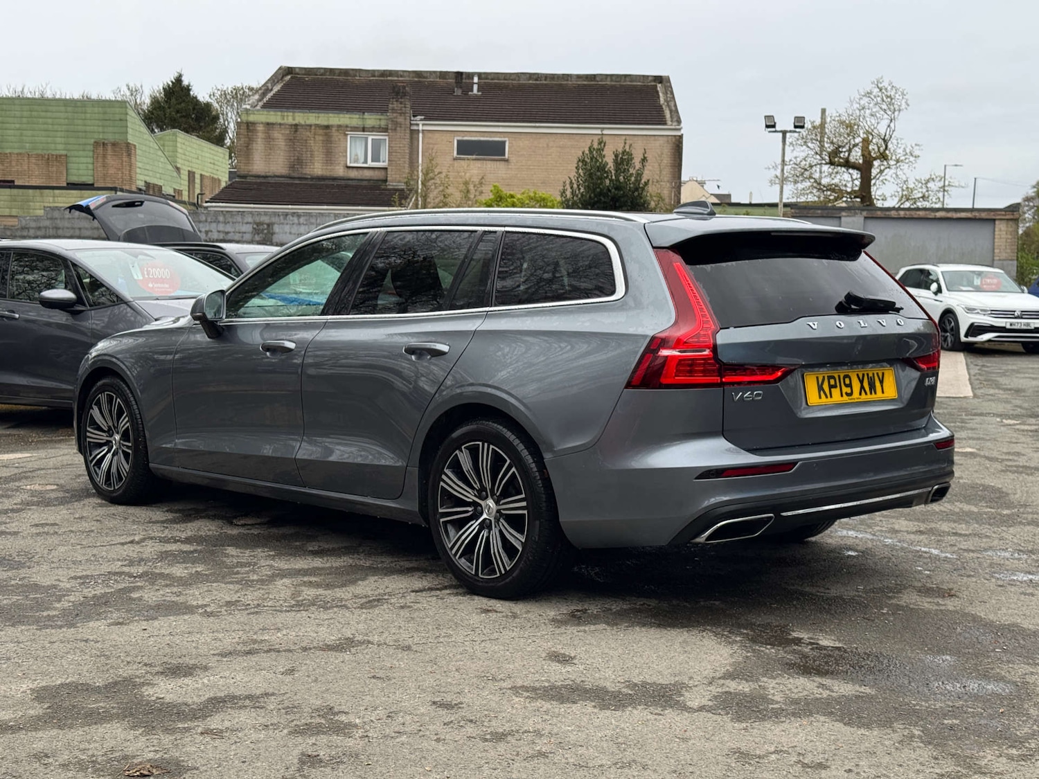 Used Volvo V60 2019 for sale - 78198778: Photo 4