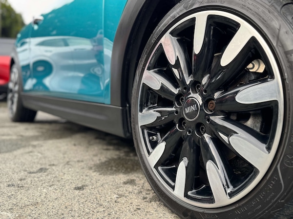 Used MINI Convertible 2021 for sale - 76277875: Photo 11