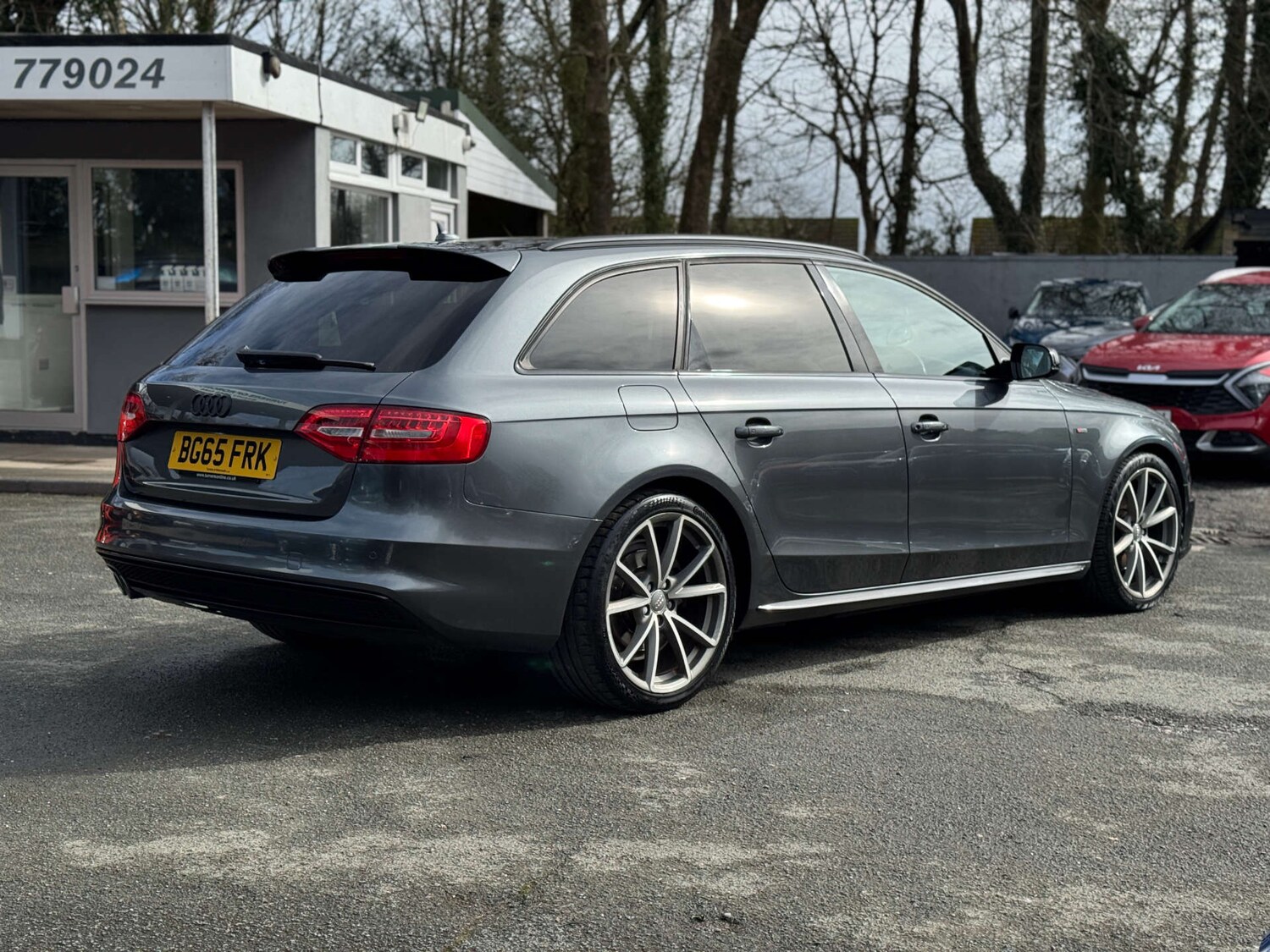 Used Audi A4 Avant 2015 for sale - 77872418: Photo 7