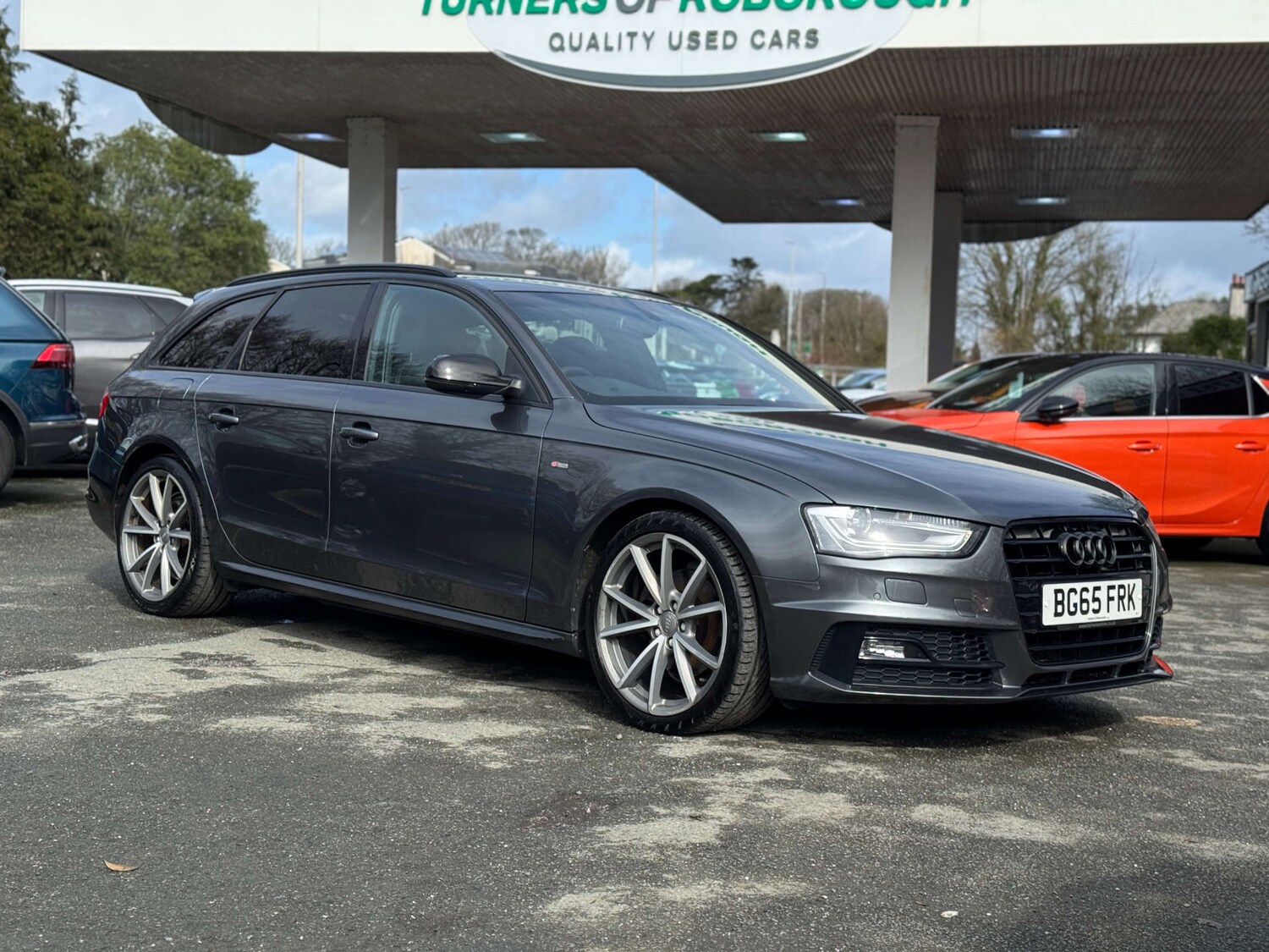 Used Audi A4 Avant 2015 for sale - 77872418: Photo 9