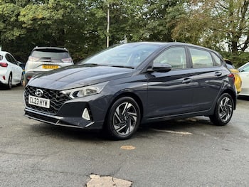 Used Hyundai i20 2023 for sale - 79739017: Photo