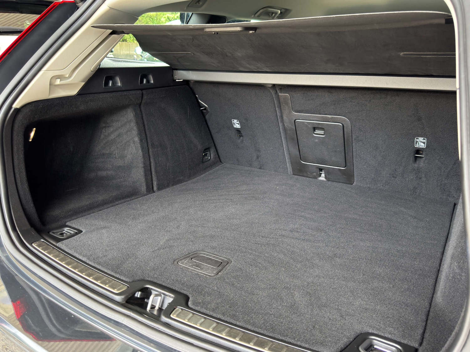 Used Volvo V60 2019 for sale - 77200688: Photo 18