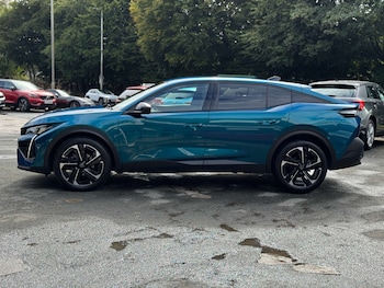 Used Peugeot 408 2023 for sale - 76600570: Photo