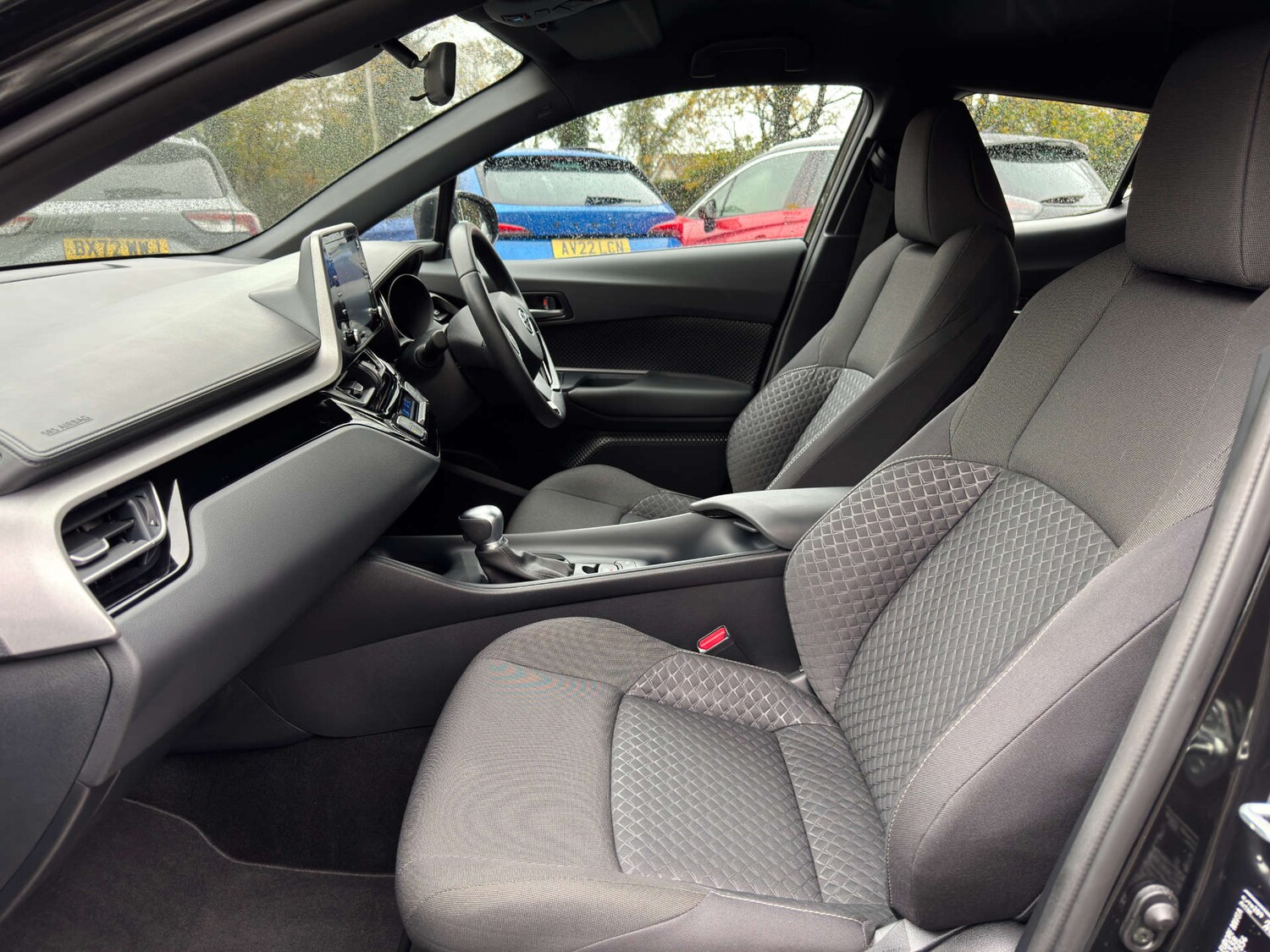 Used Toyota C-HR 2022 for sale - 76544302: Photo 13