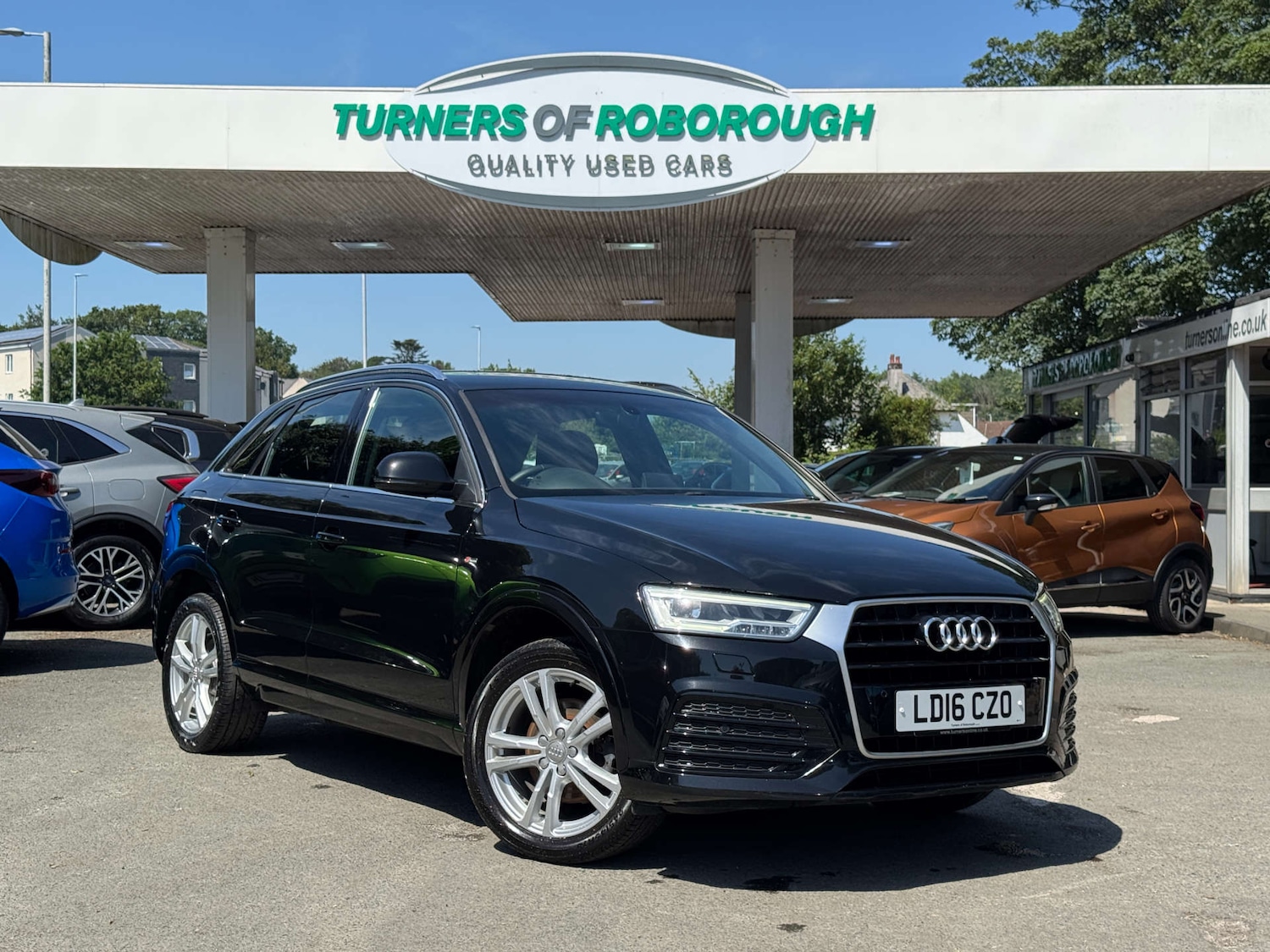 Audi Q3