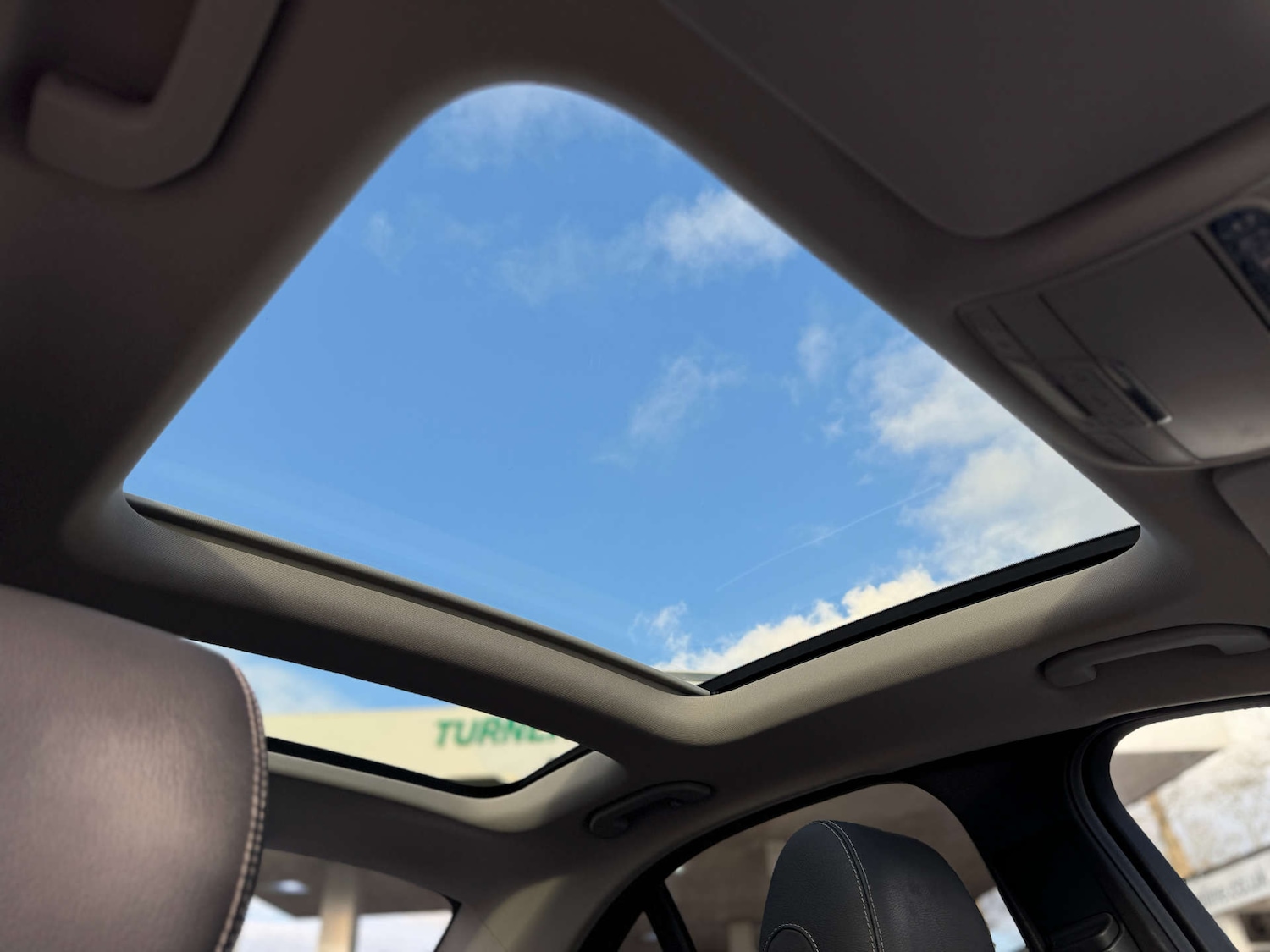 Used Mercedes-Benz C Class 2017 for sale - 77115857: Photo 18