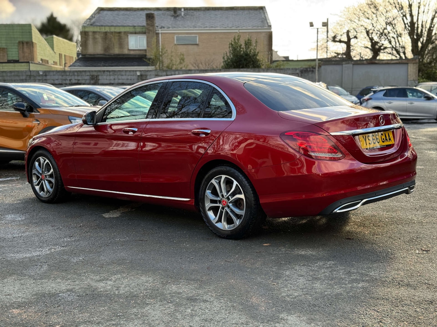 Used Mercedes-Benz C Class 2017 for sale - 77115857: Photo 4