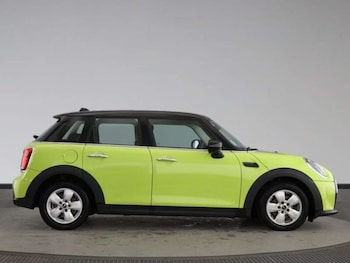 Used MINI Hatch 2022 for sale - 77350582: Photo