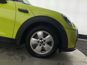 Used MINI Hatch 2022 for sale - 77350582: Photo