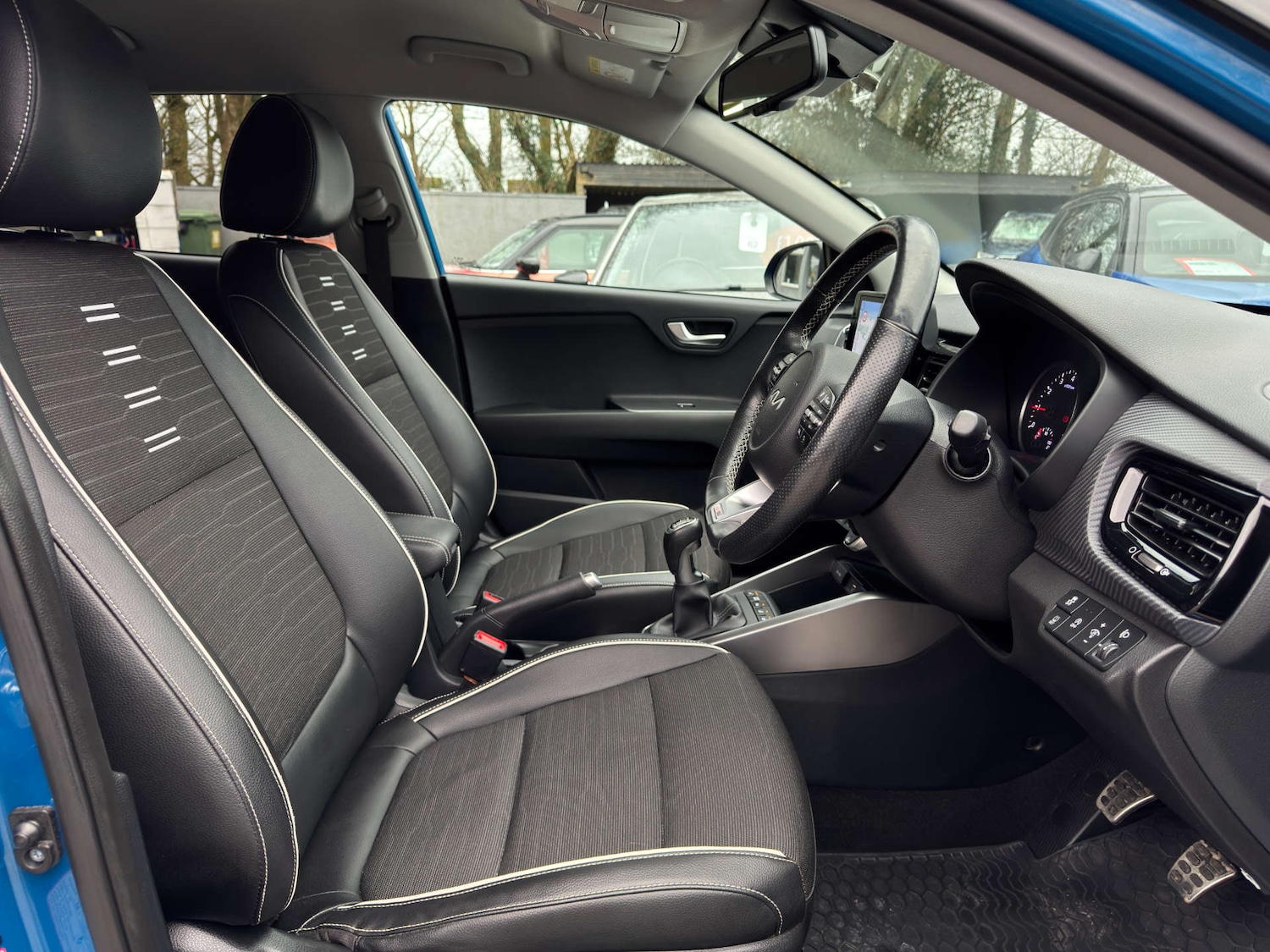 Used Kia Stonic 2022 for sale - 77547638: Photo 16