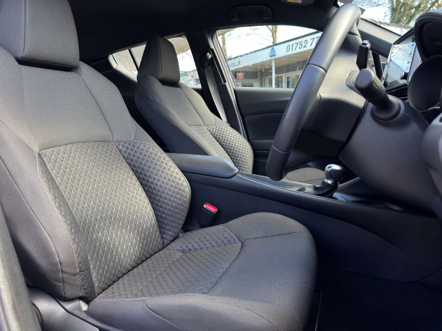 Used Toyota C-HR 2023 for sale - 78111274: Photo 8