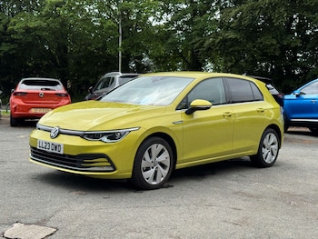 Used Volkswagen Golf 2023 for sale - 78640792: Photo