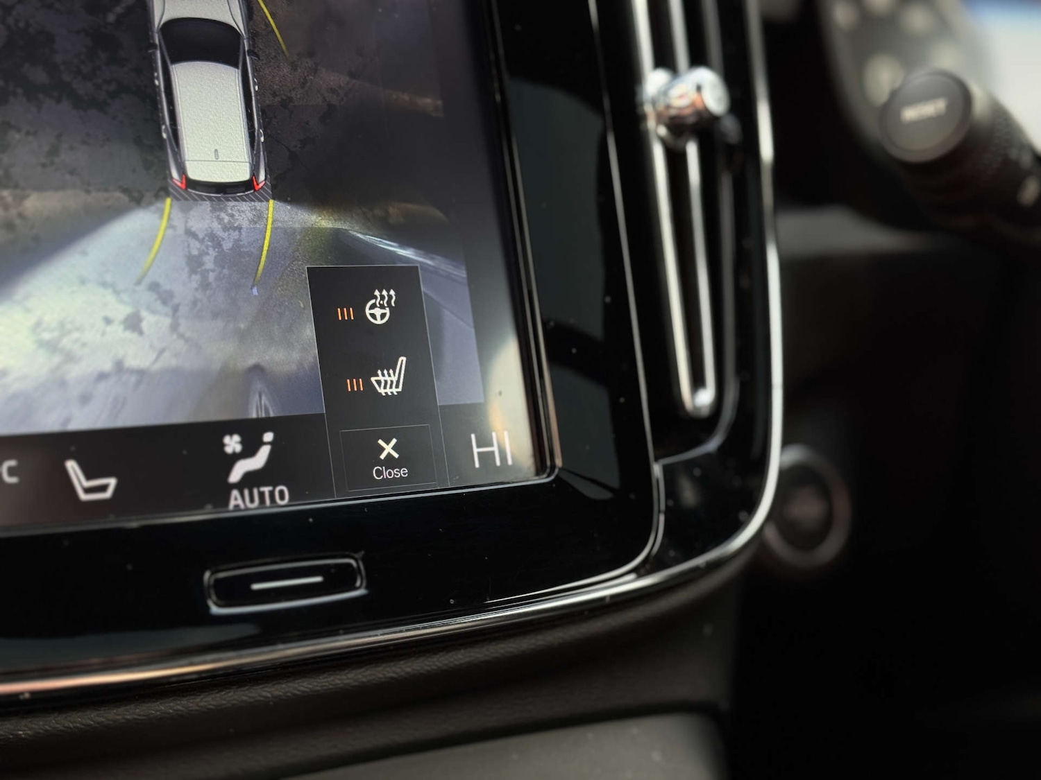 Used Volvo XC40 2018 for sale - 77880388: Photo 14