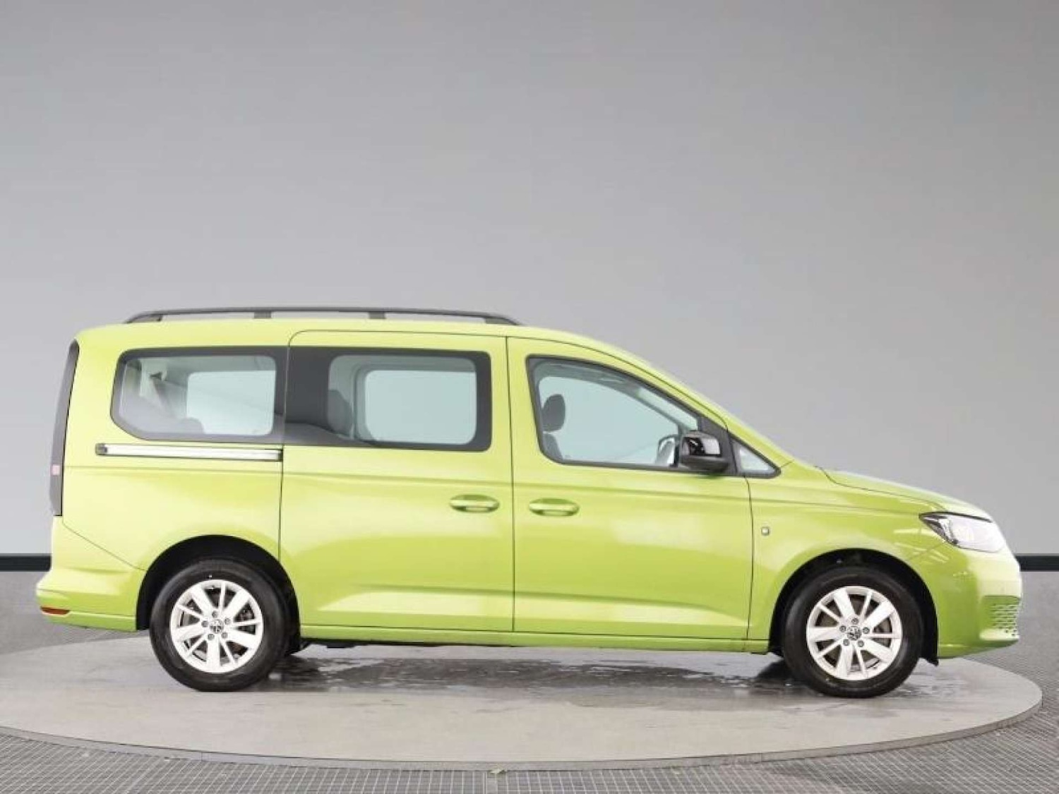 Used Volkswagen Caddy Maxi 2022 for sale - 76896341: Photo 3