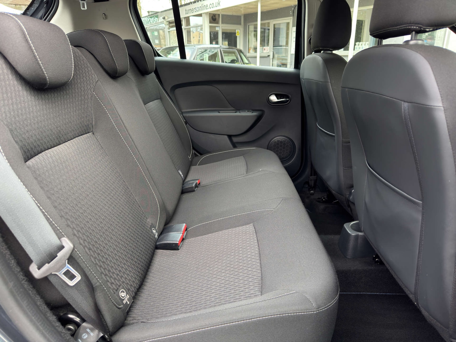 Used Dacia Sandero 2018 for sale - 77643167: Photo 15