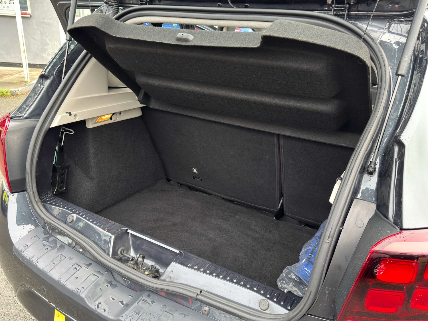 Used Dacia Sandero 2018 for sale - 77643167: Photo 18