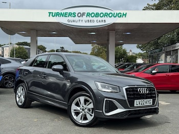 Audi - Q2
