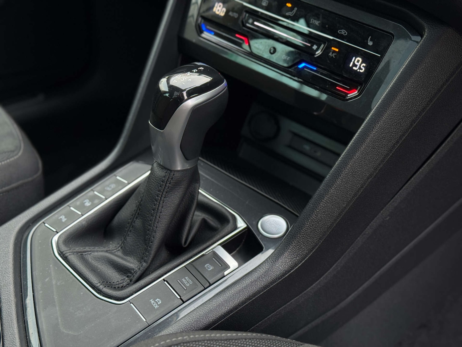 Used Volkswagen Tiguan 2021 for sale - 77383395: Photo 9