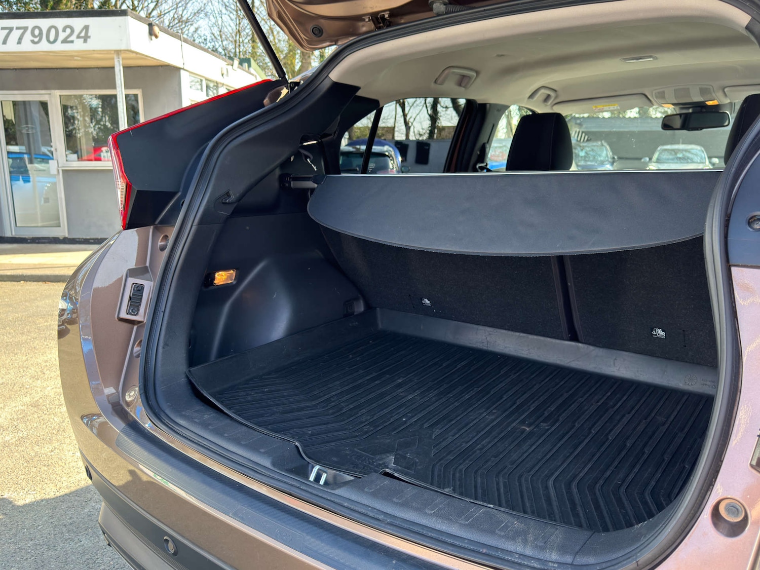 Used Mitsubishi Eclipse Cross 2020 for sale - 77964795: Photo 16