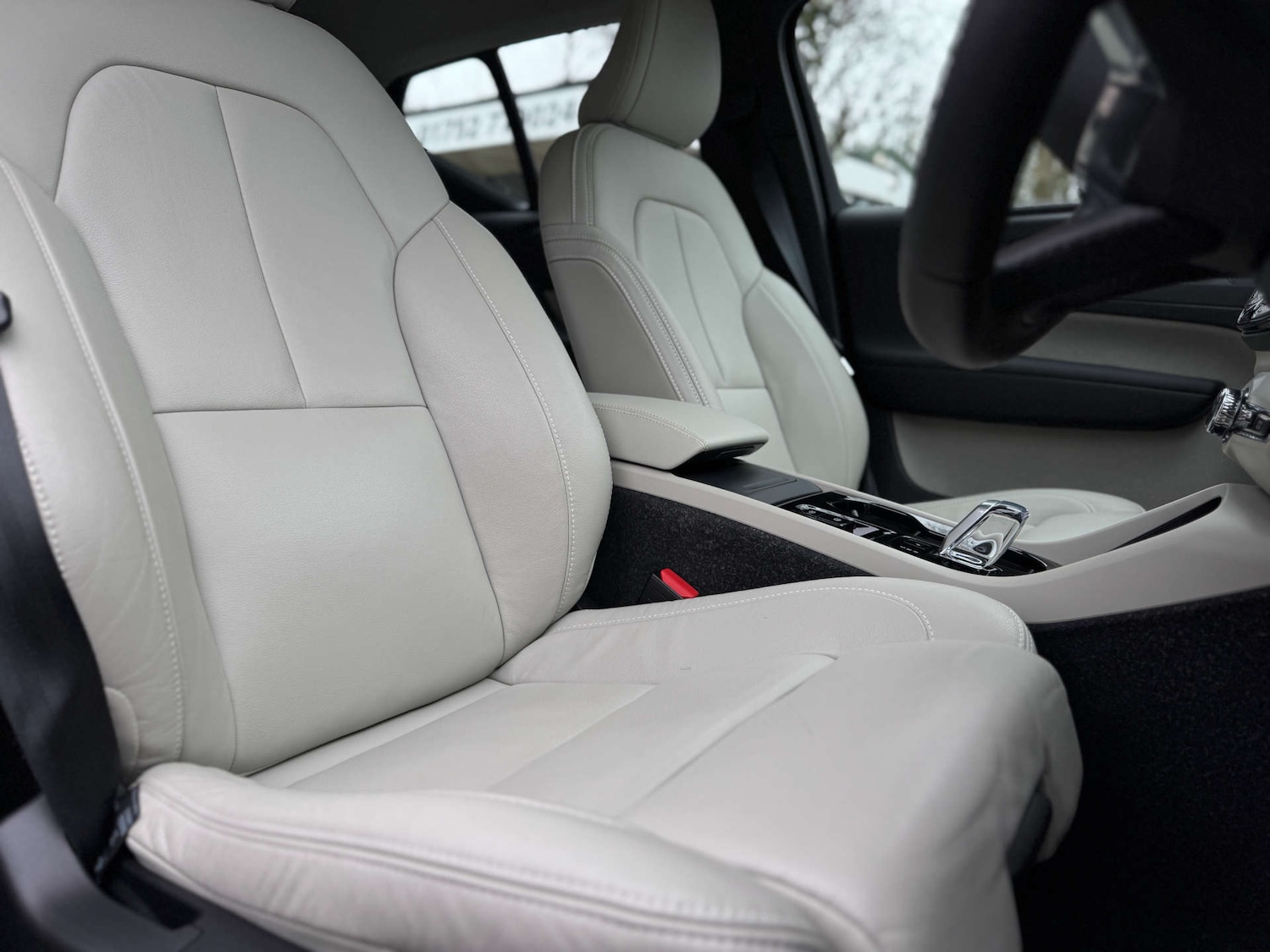 Used Volvo XC40 2020 for sale - 76686705: Photo 25