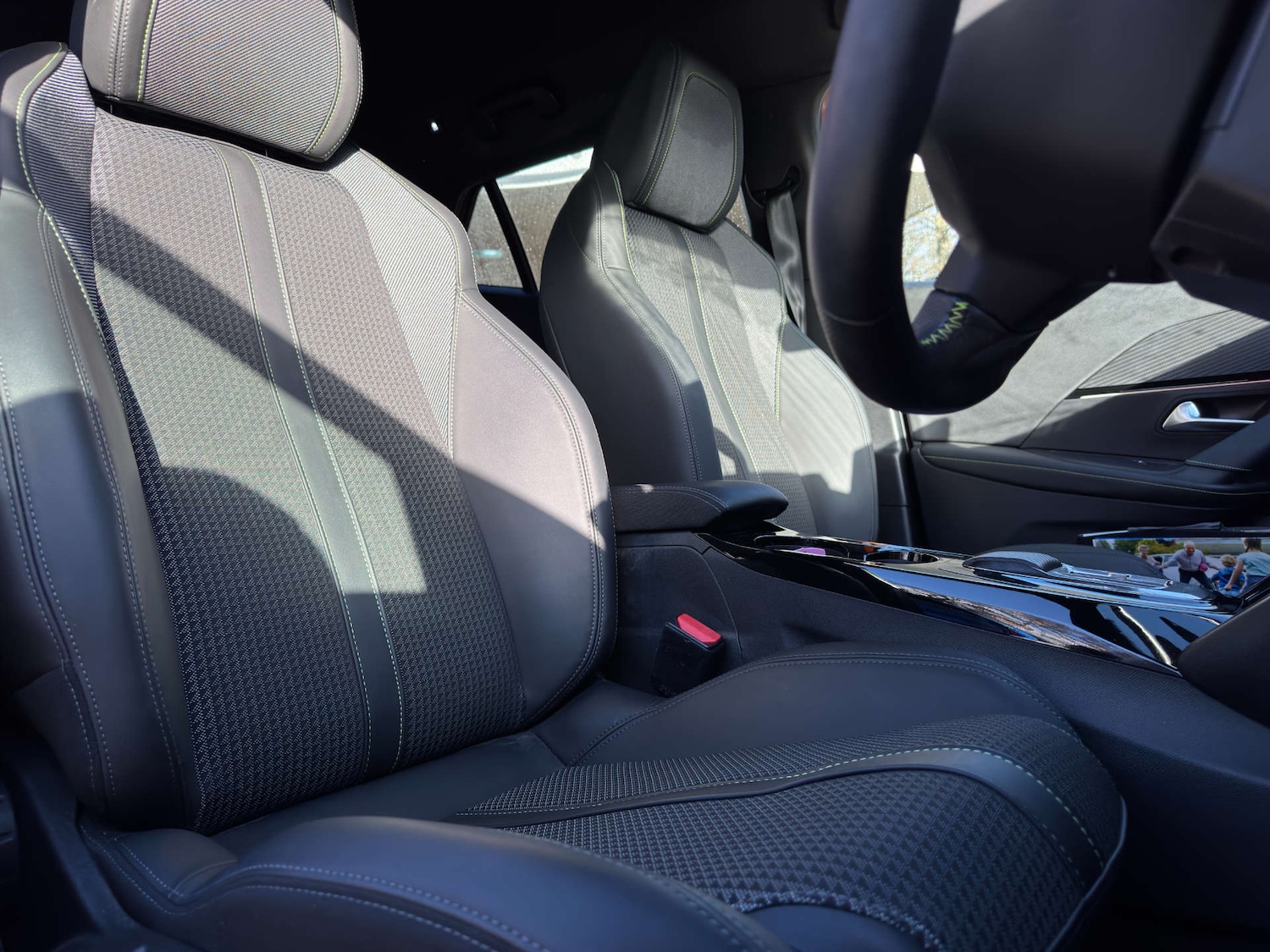 Used Peugeot 2008 2022 for sale - 76611724: Photo 7