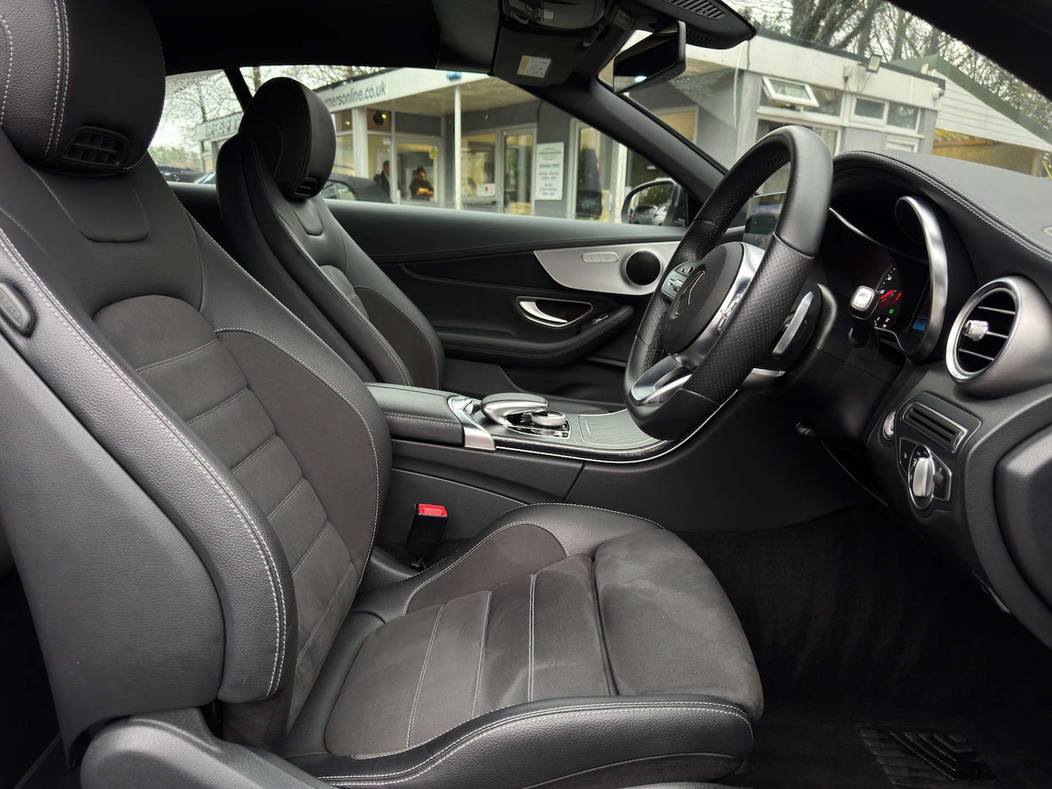 Used Mercedes-Benz C Class 2020 for sale - 76579656: Photo 17