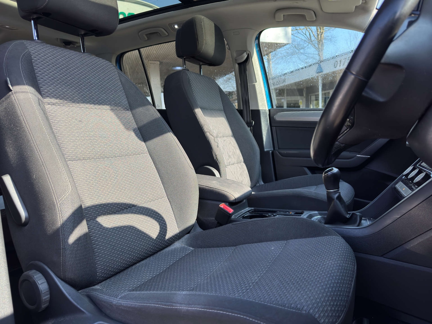 Used Volkswagen Touran 2017 for sale - 77967855: Photo 8