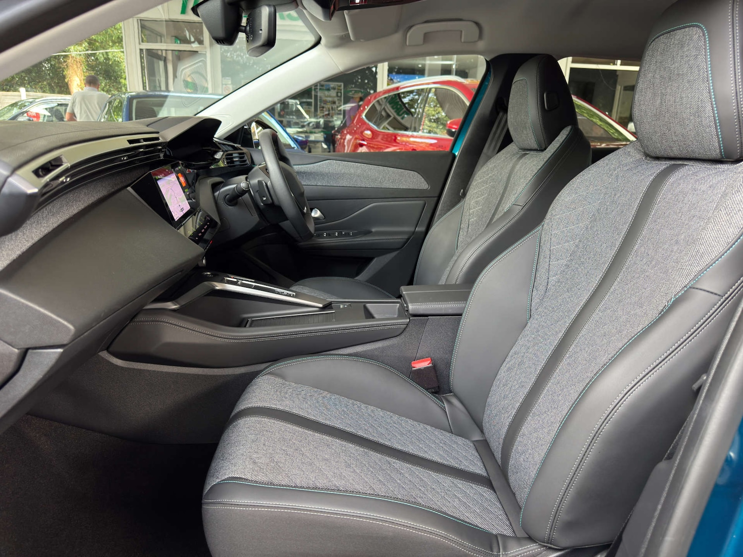 Used Peugeot 408 2023 for sale - 77937222: Photo 13