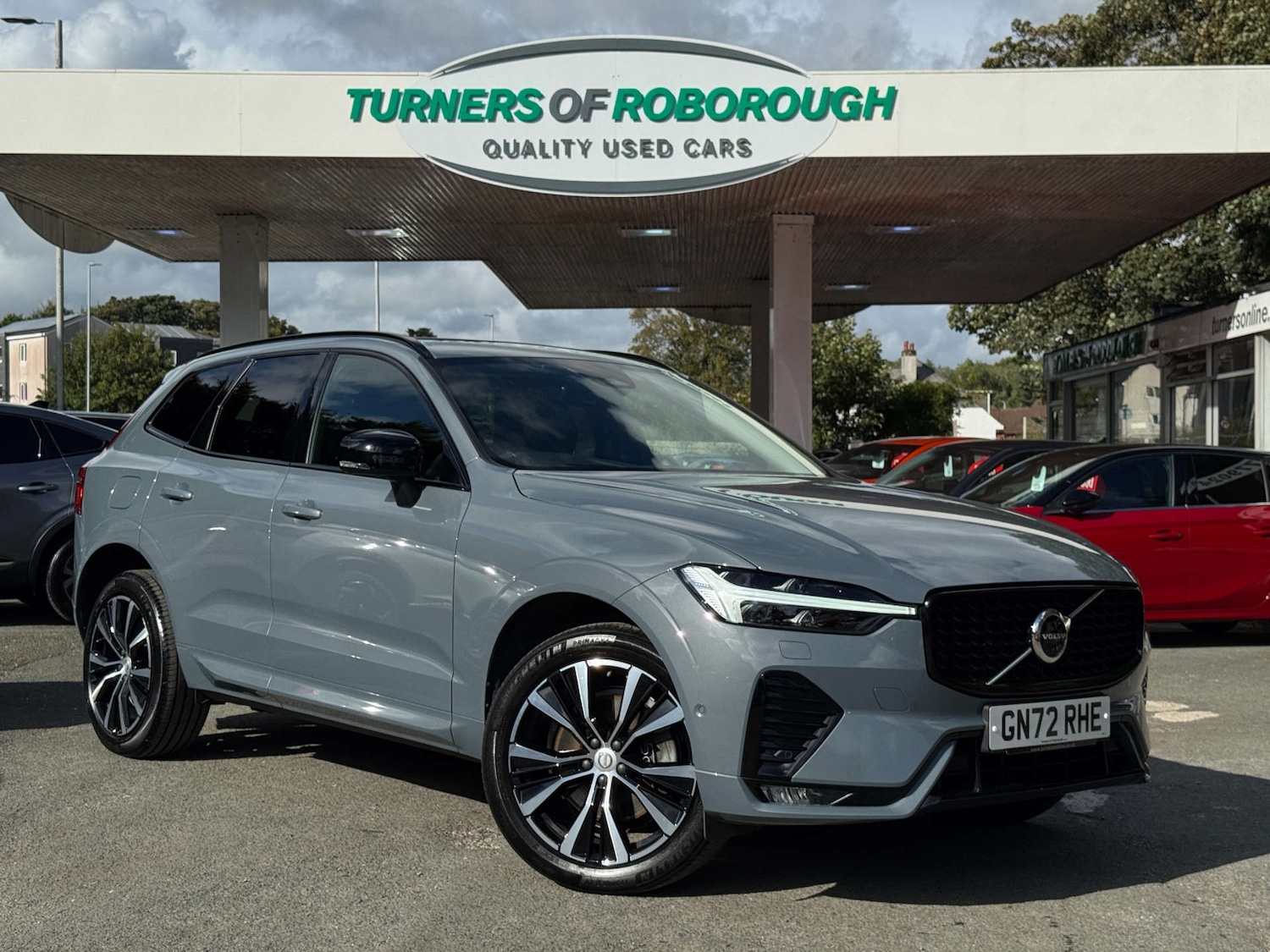 Used Volvo XC60 2023 for sale - 76600655: Photo 1