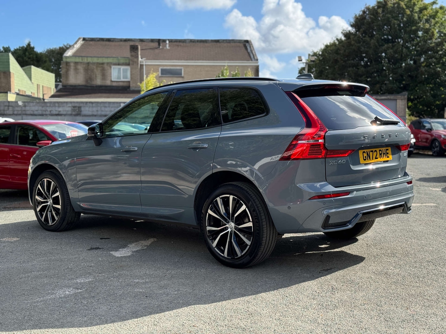 Used Volvo XC60 2023 for sale - 76600655: Photo 5