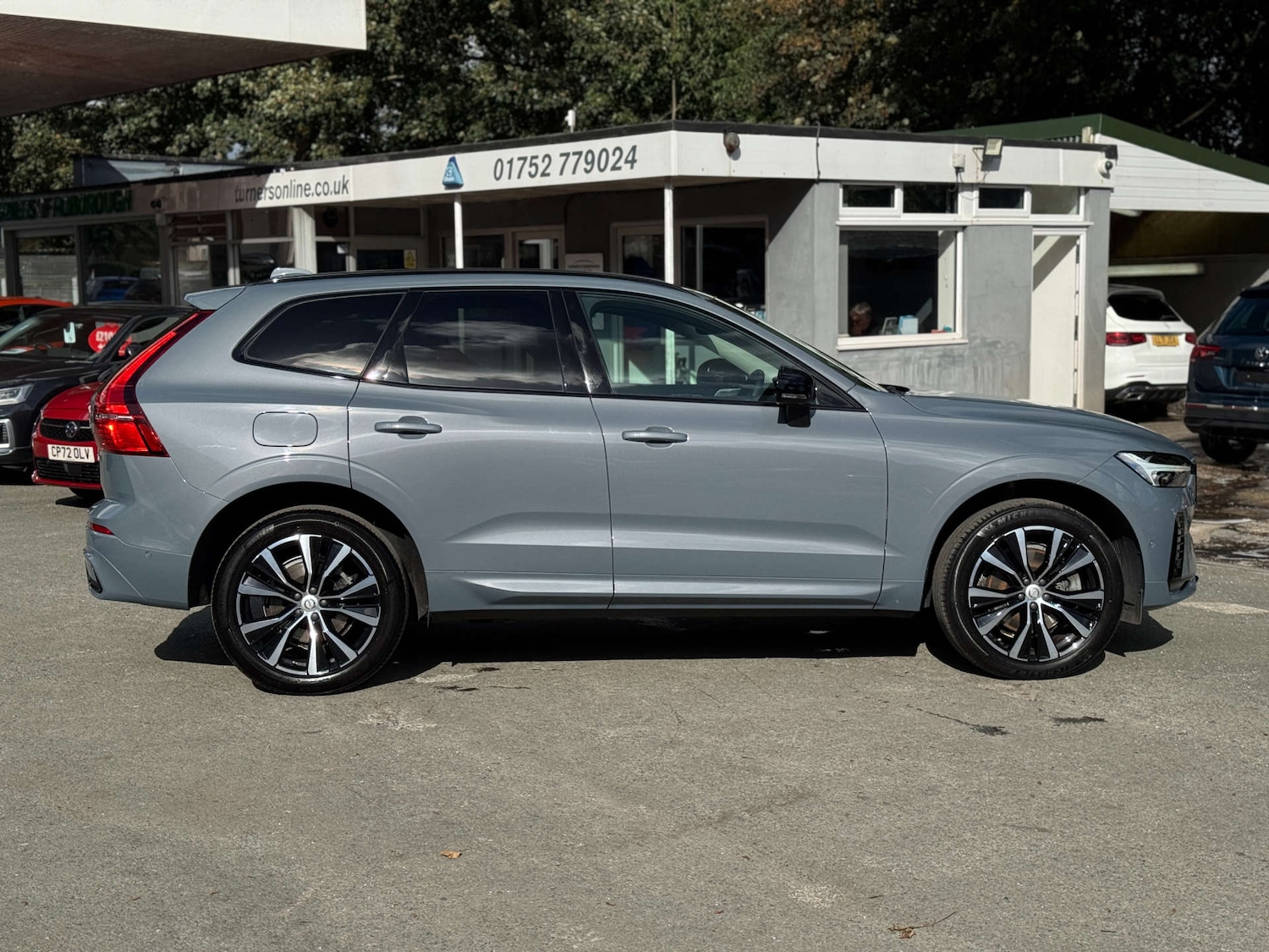 Used Volvo XC60 2023 for sale - 76600655: Photo 8