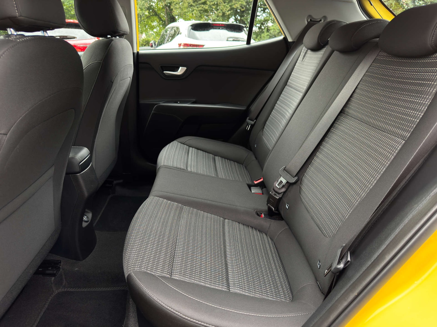 Used Kia Stonic 2022 for sale - 76600660: Photo 14