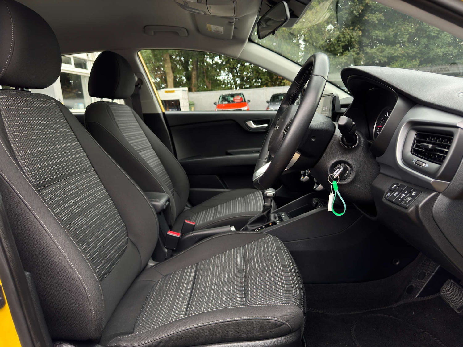 Used Kia Stonic 2022 for sale - 76600660: Photo 16