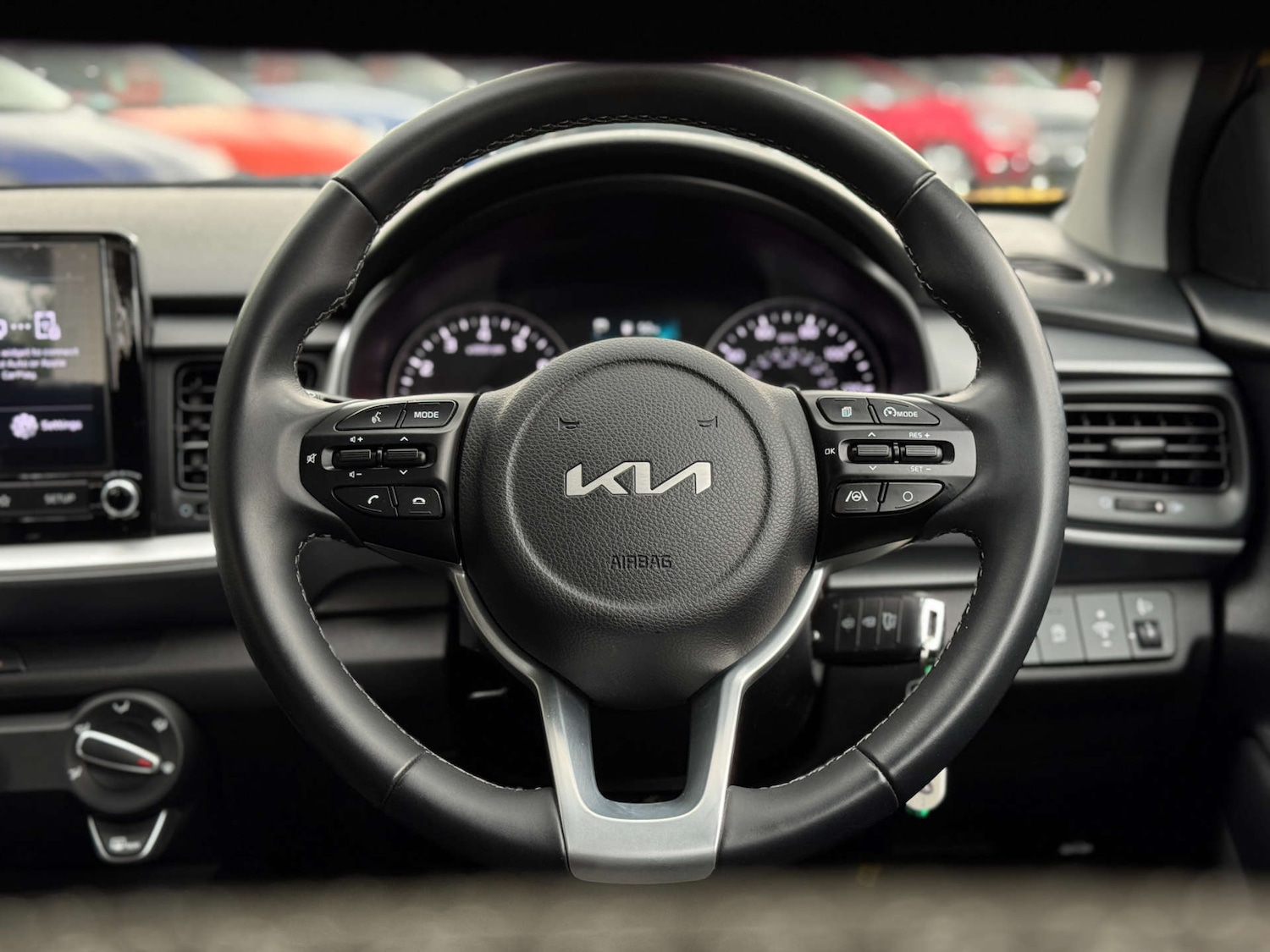 Used Kia Stonic 2022 for sale - 76600660: Photo 20