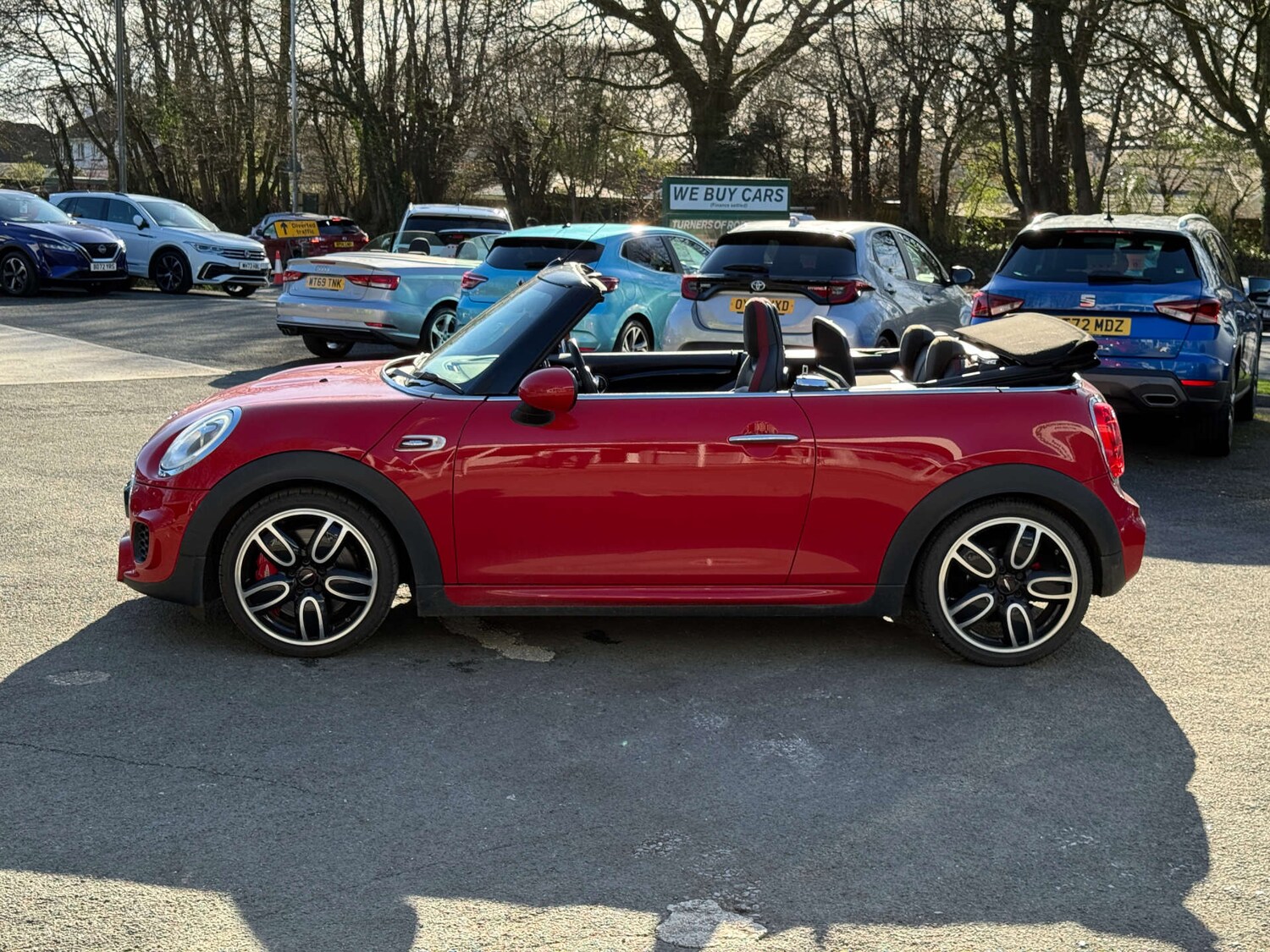 Used MINI Convertible 2017 for sale - 77964817: Photo 6