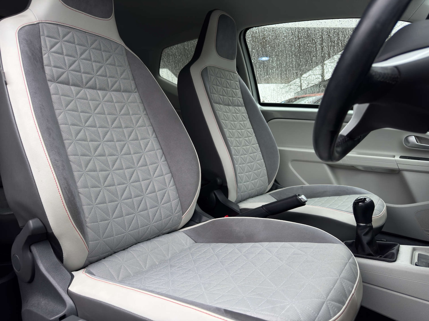 Used Volkswagen up! 2018 for sale - 77618871: Photo 7