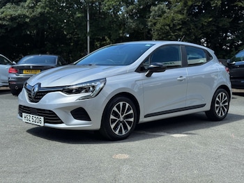 Used Renault Clio 2023 for sale - 75178544: Photo