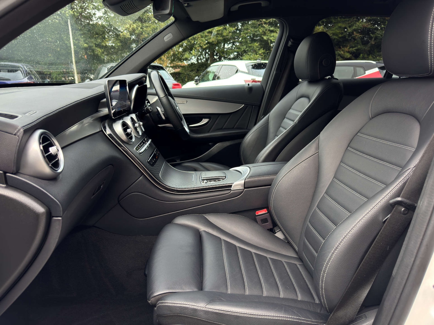 Used Mercedes-Benz GLC 2021 for sale - 76600661: Photo 13