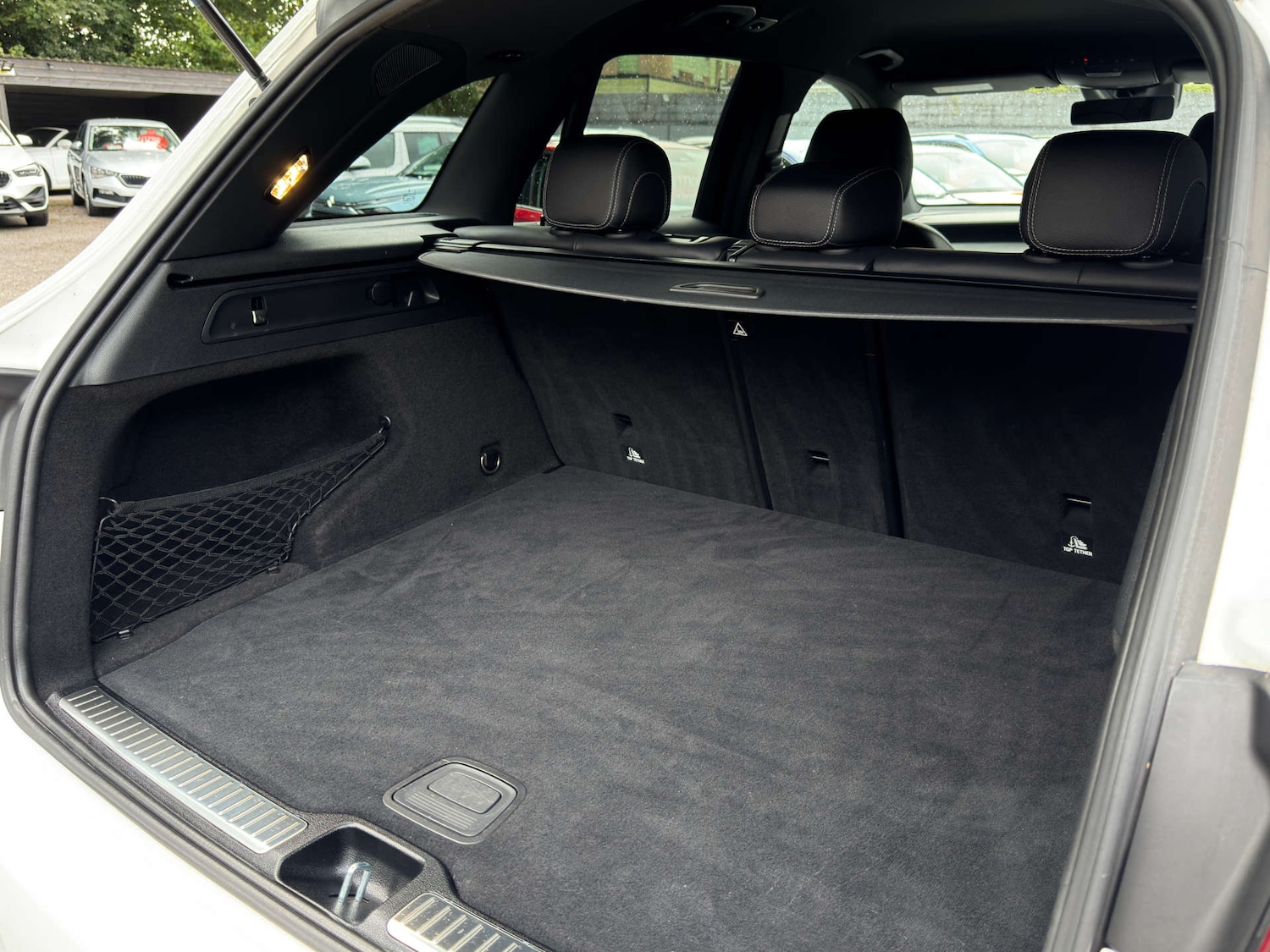 Used Mercedes-Benz GLC 2021 for sale - 76600661: Photo 17