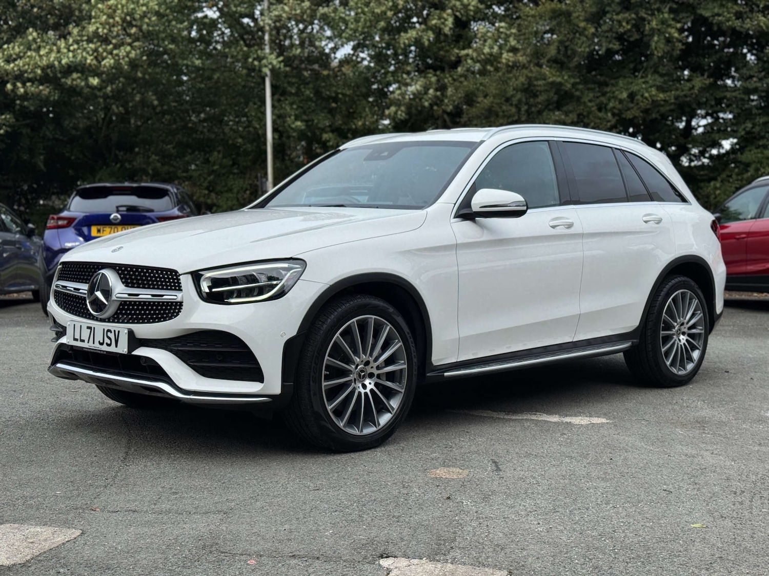 Used Mercedes-Benz GLC 2021 for sale - 76600661: Photo 3